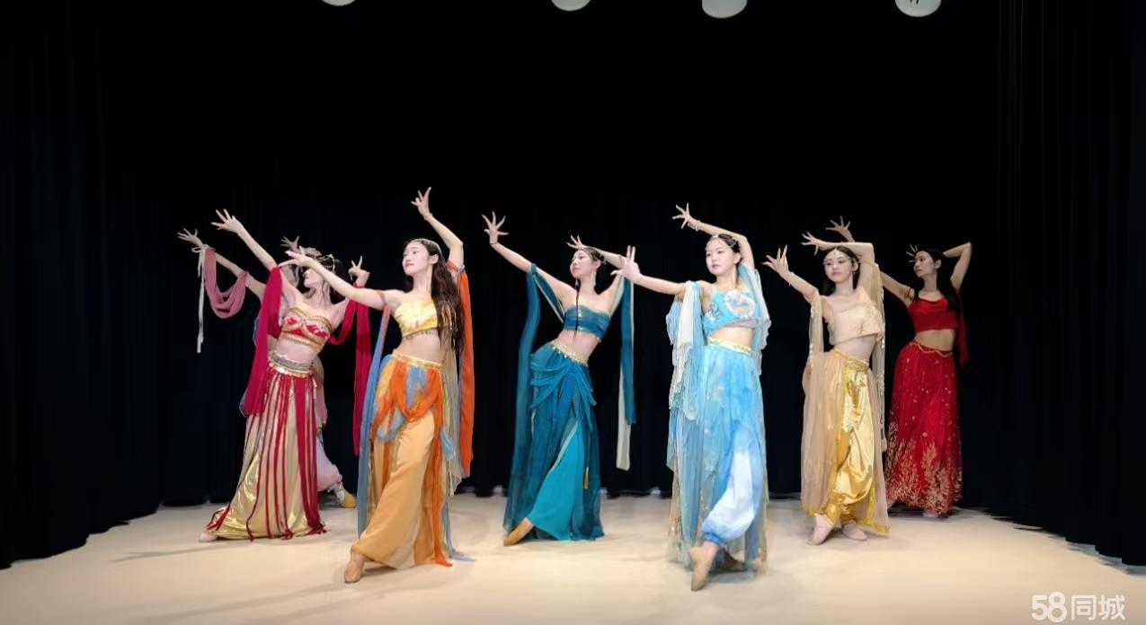 本地演藝團 一站式專業(yè)慶典演繹資源與活動服務解決方案